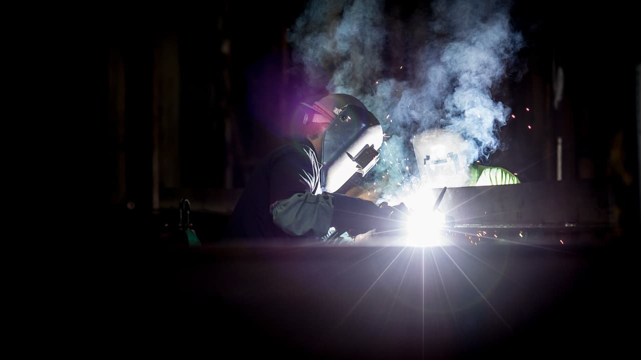 Welding process in a modern factory